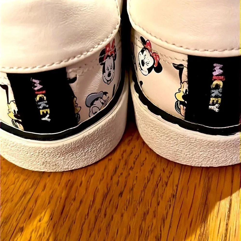 Zara “Disney” Big Kid’s Tennis Sneakers with Character Decals- Size 31 (US-12.5)